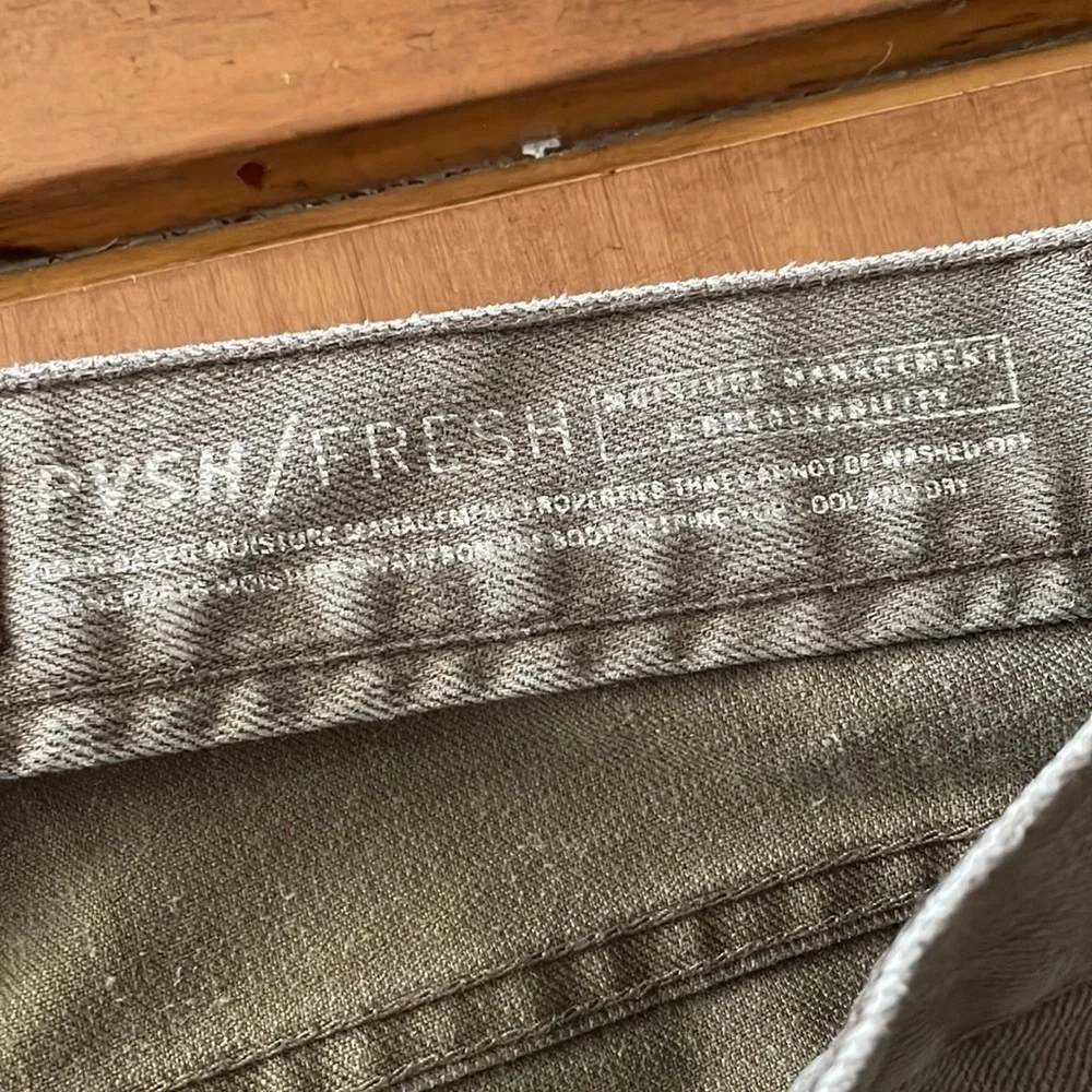 RVCA Daggers Denim Size 32